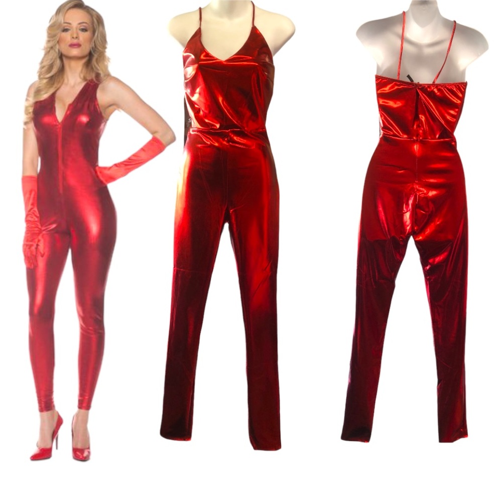 🎃Women’s Red Metallic jumpsuit varios sizes❤️